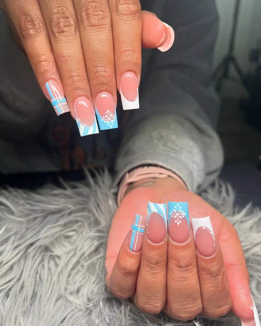 Soft Sky Tips With Clean White Line Accents