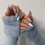 19 Dark Blue Nails Styled With Clean Lines for Modern Simple Nails 💅