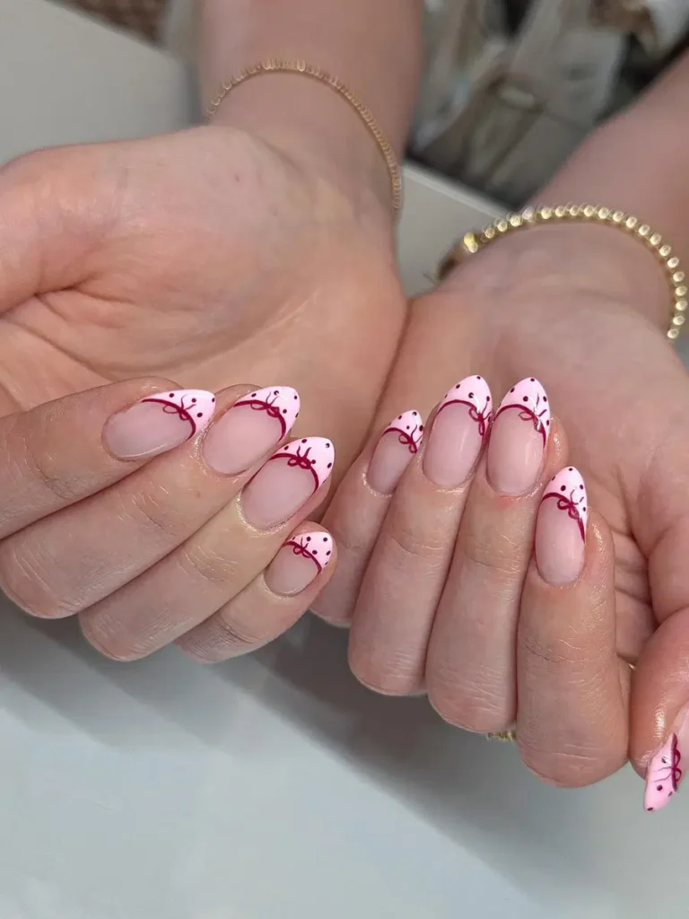 Mini French Tips & Ribbon Line Art