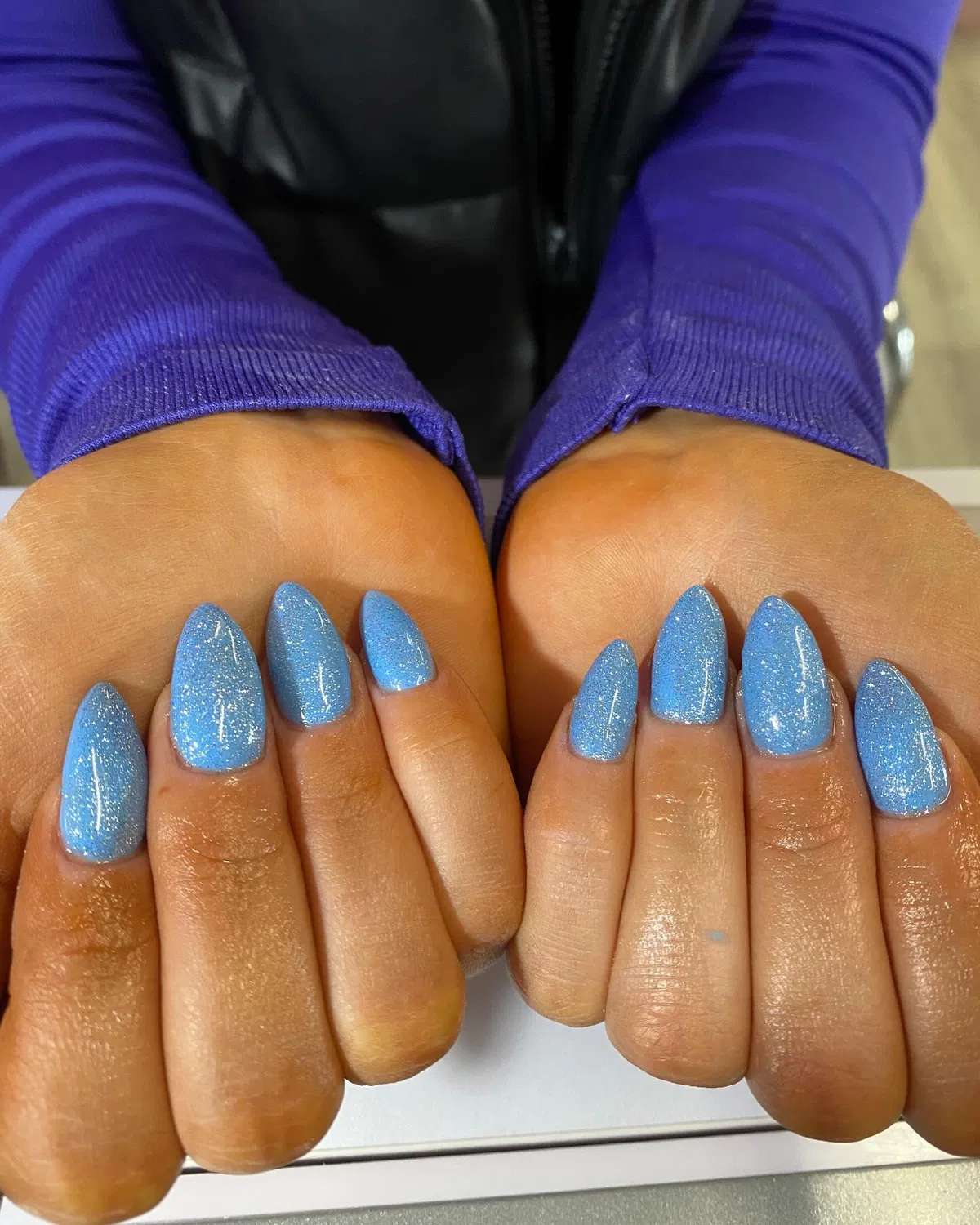 blue-gel-nails_bombshellstudios___17.webp
