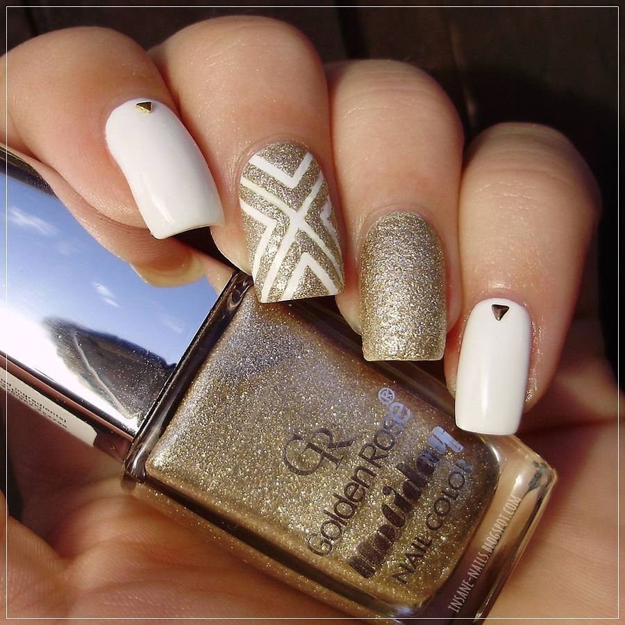 white-and-gold-nails_sanela293_7.jpg