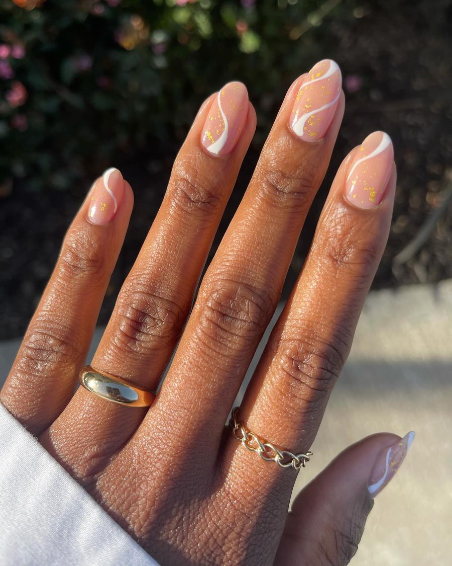 white-summer-nails_lolo.nailedit_19.jpg