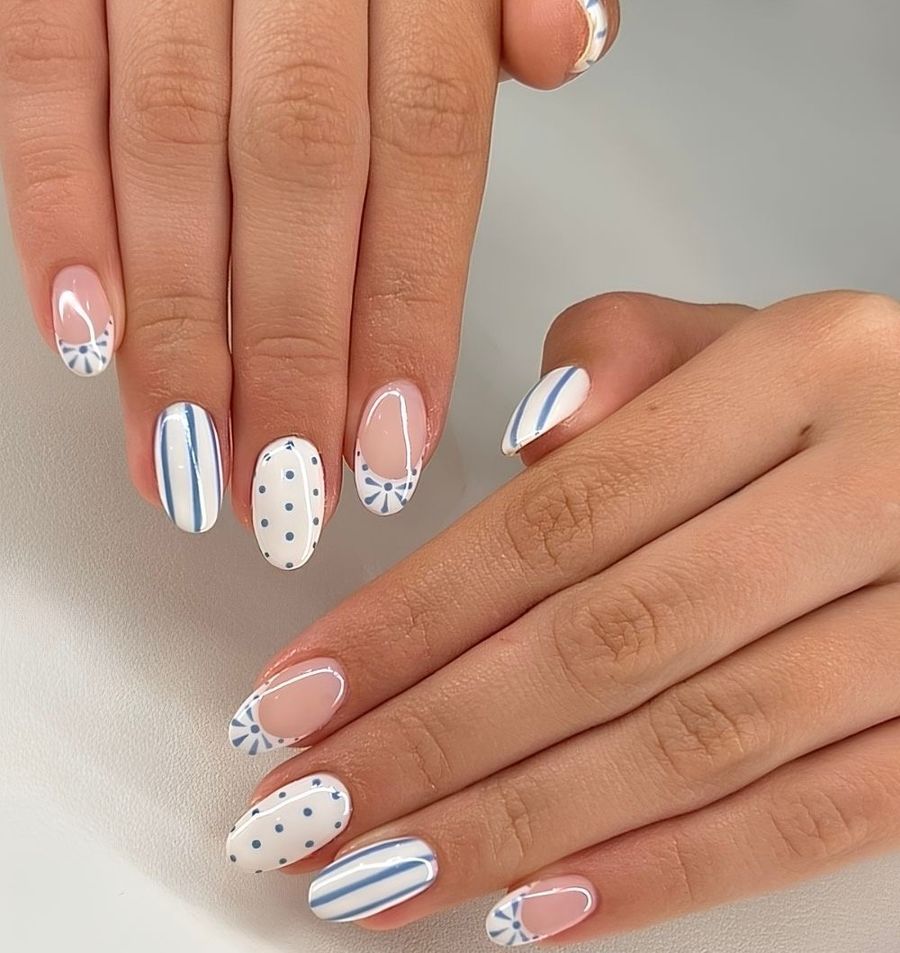 white-summer-nails_norwalktownsq_13.jpg