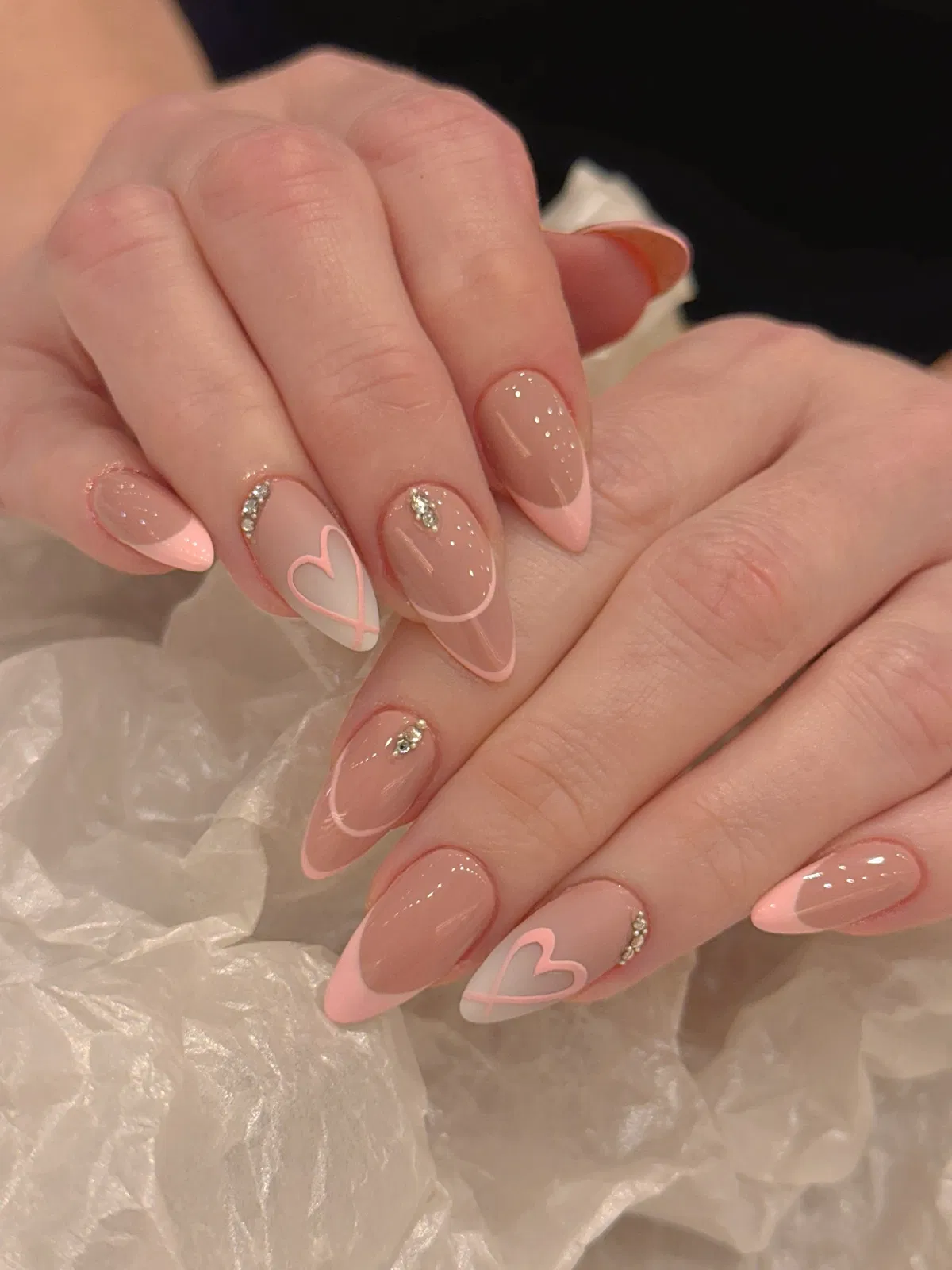 Gel-Nails_enailsblackstone_14.webp