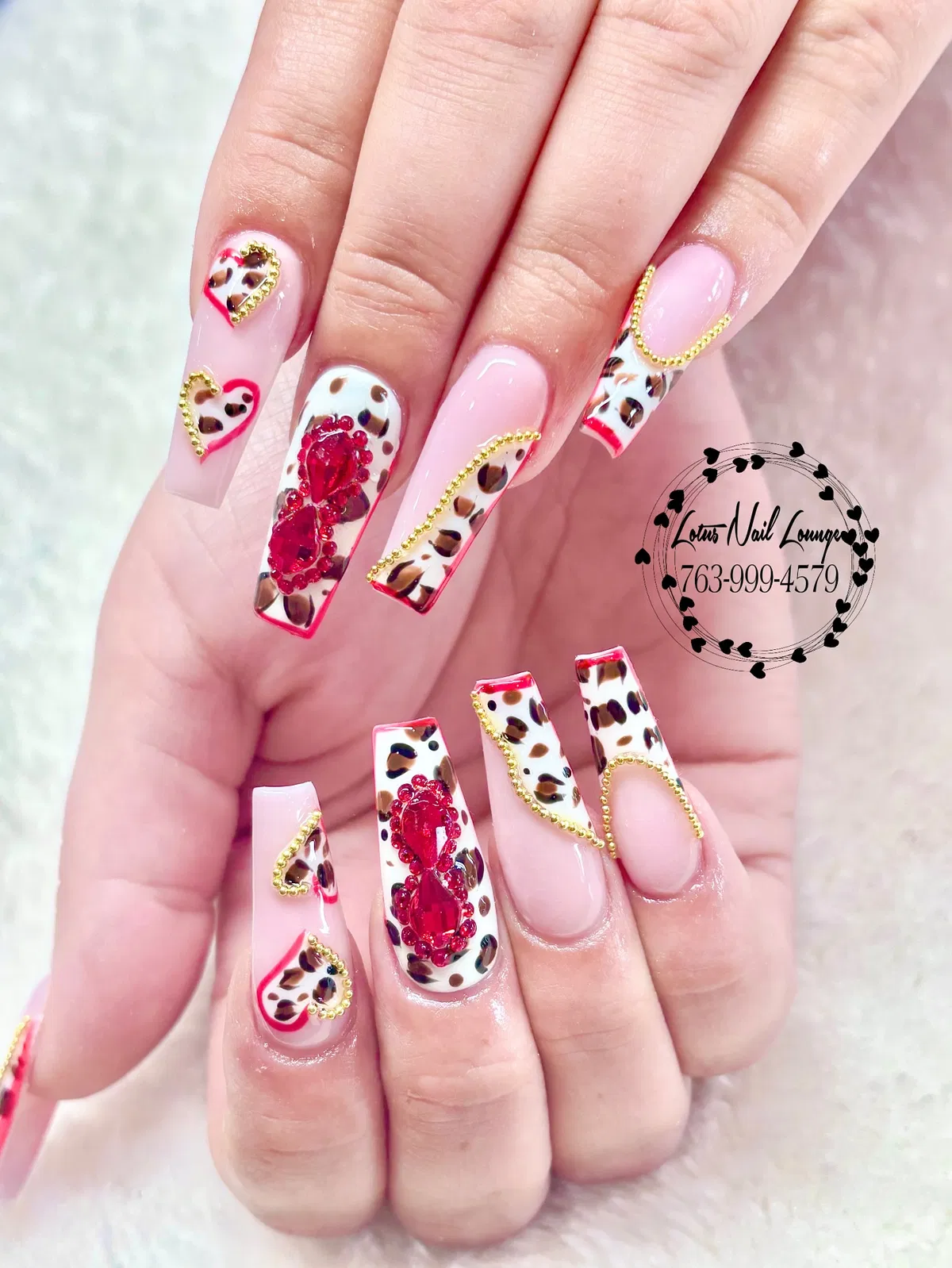 Red-coffin-nails_lotus.nail_.lounge_19.webp