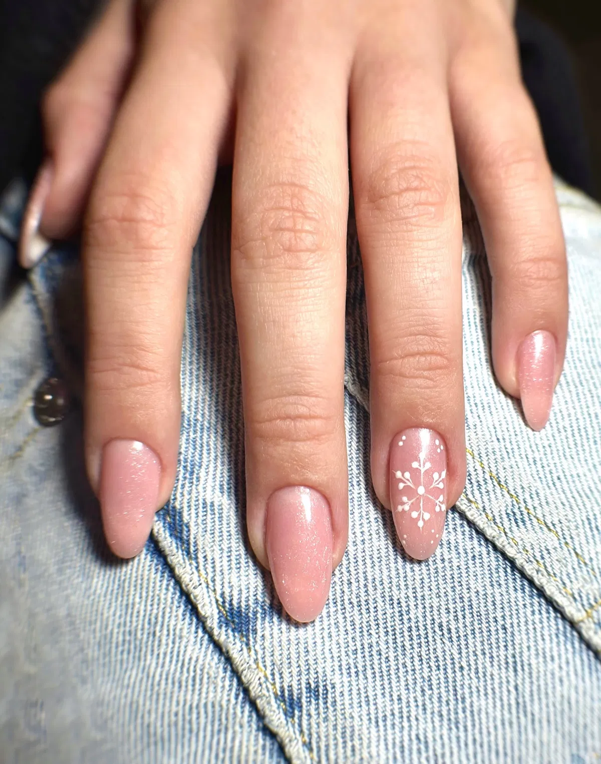 nude-pink-nails_nail_design_by_tea_10.webp