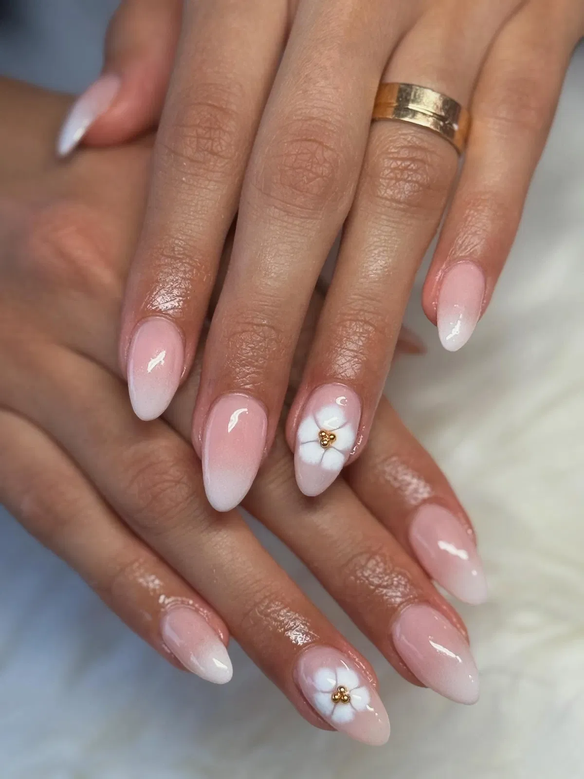 ombre-nails_glam_nails222_18.webp