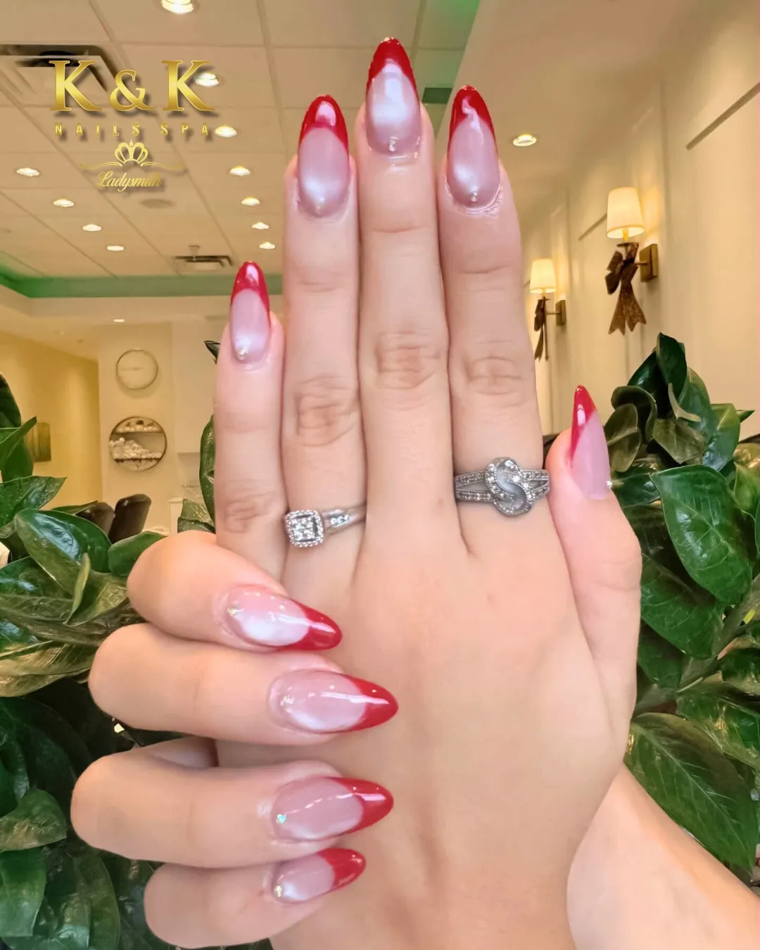 red-tip-nails_kknailsspaladysmith_11.webp