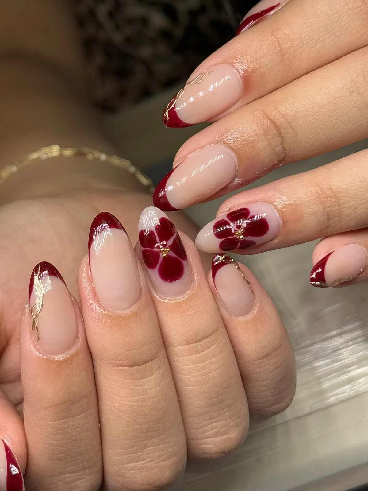 red-tip-nails_meowmeow_nyc_13.webp