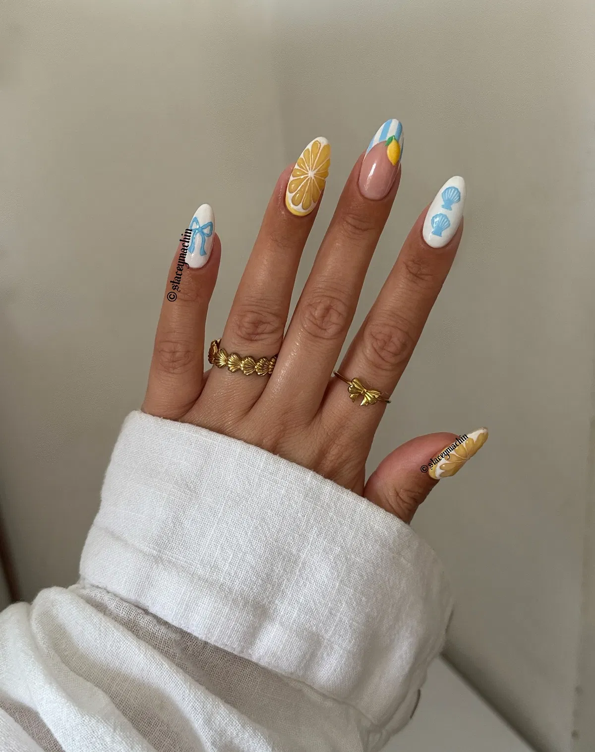 Blue-and-White Motifs with Lemon Accent