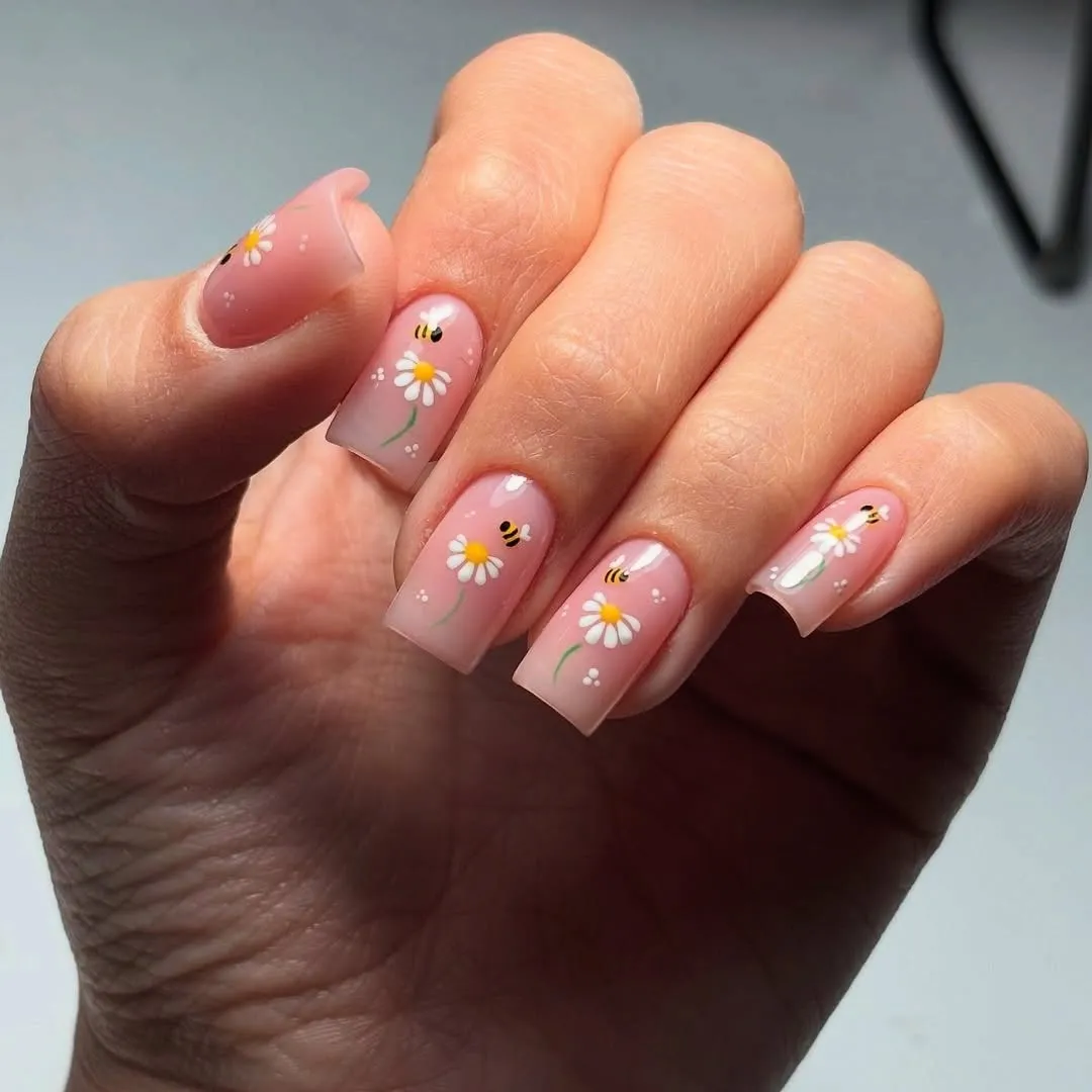 cute-summer-nails_ideas_for_nailart_6.webp