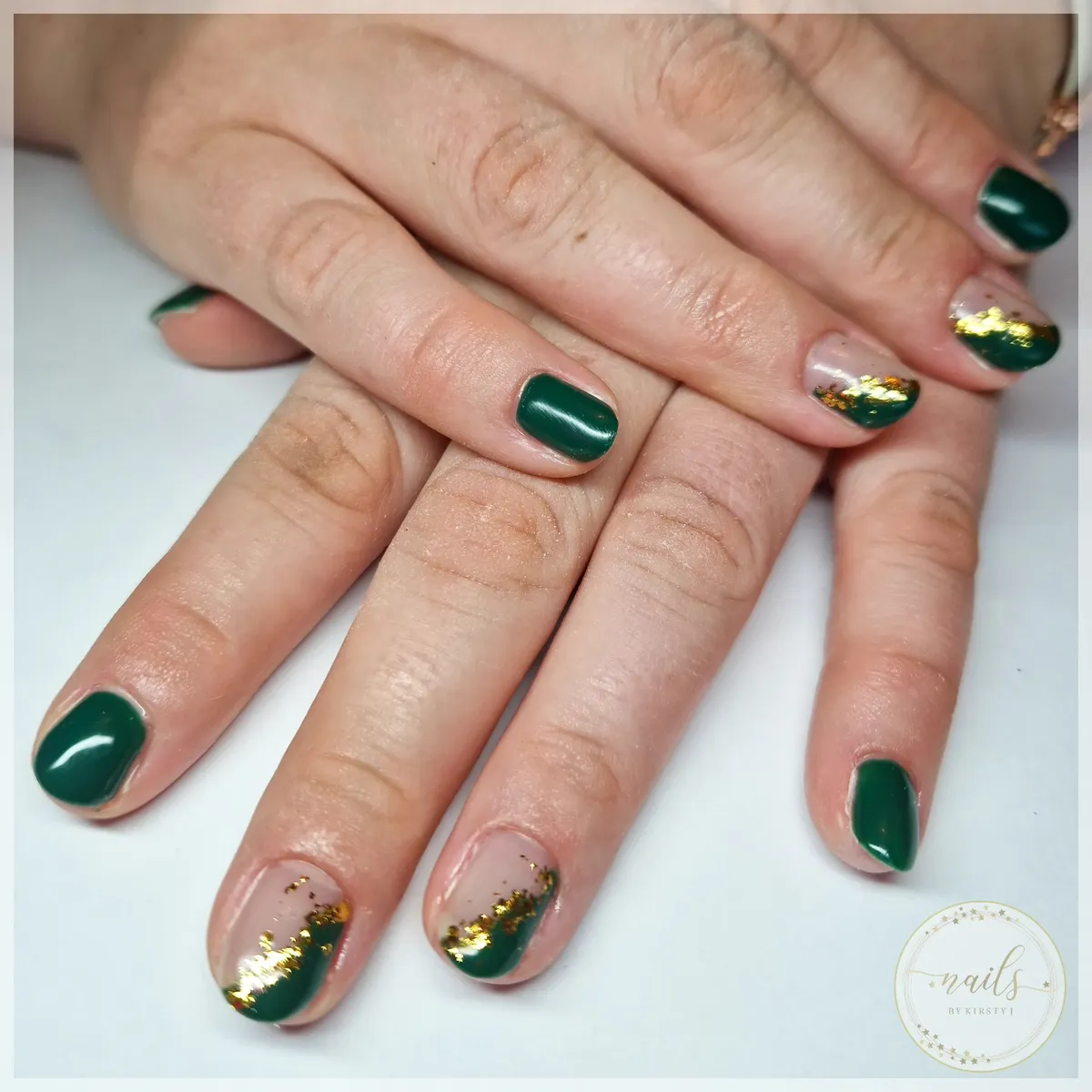 forest-green-nails_nailsbykirstyj_3.webp