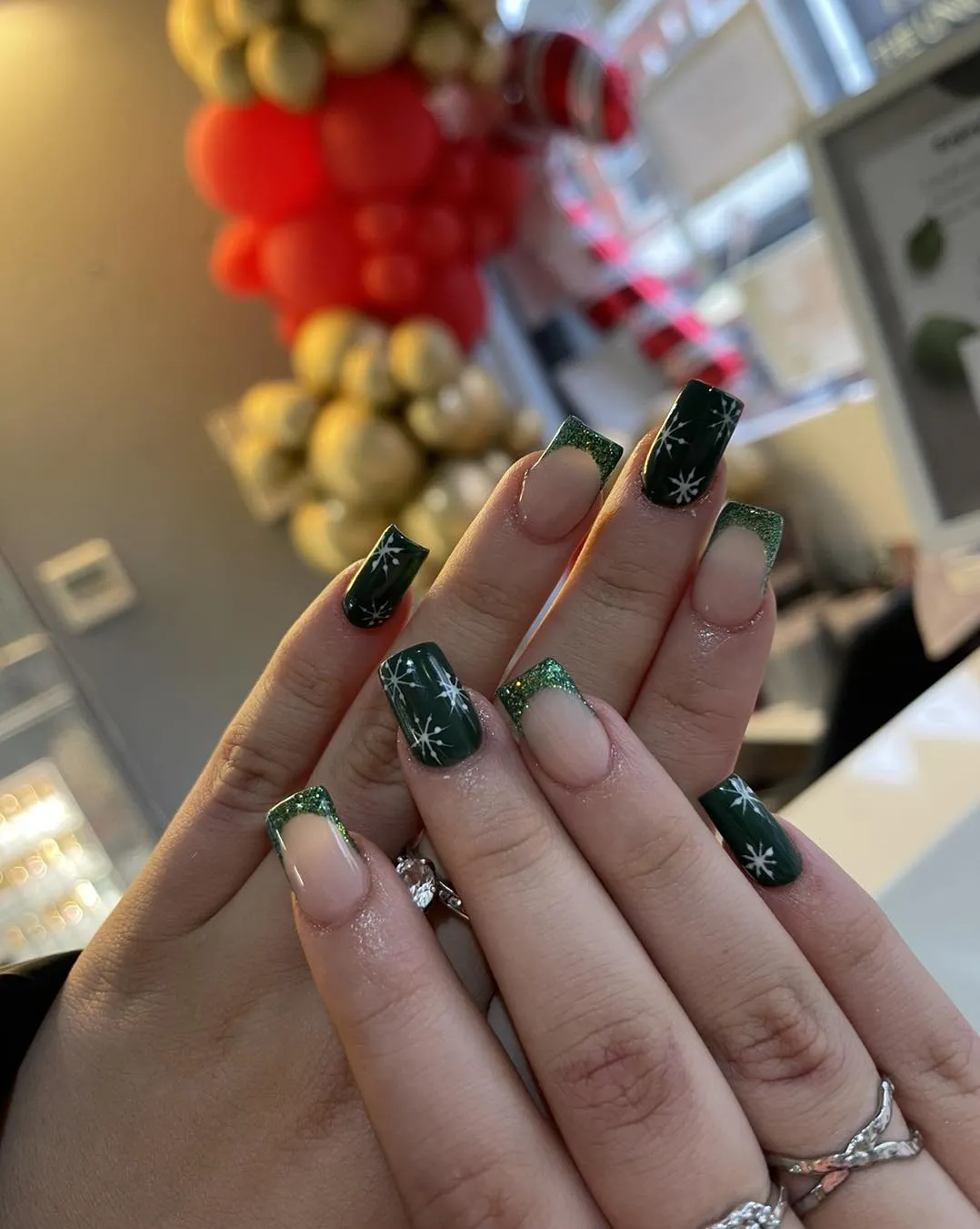 forest-green-nails_studio8nails_worksop_18.webp
