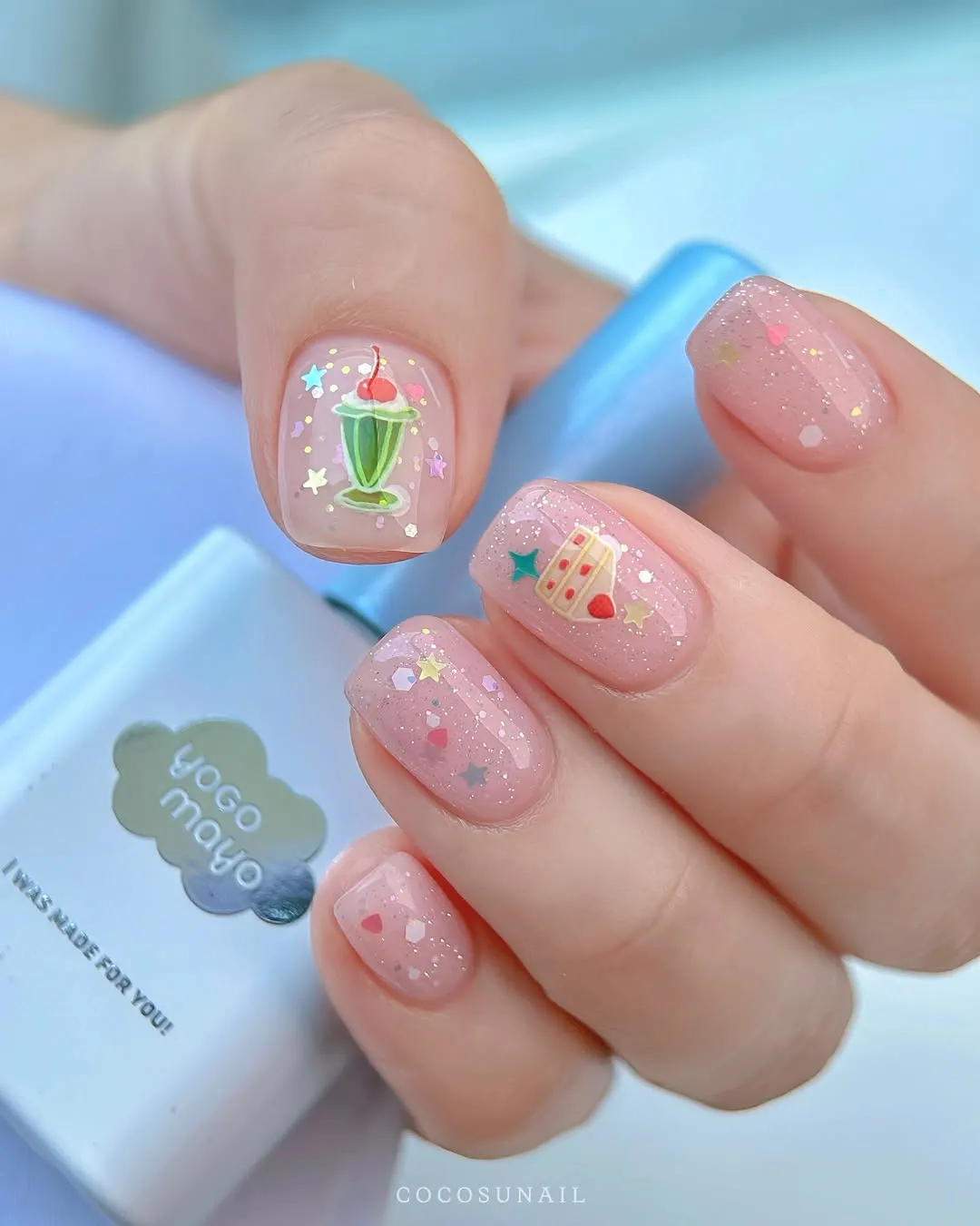 fun-summer-nails_yogo.mayo_usa_7.webp