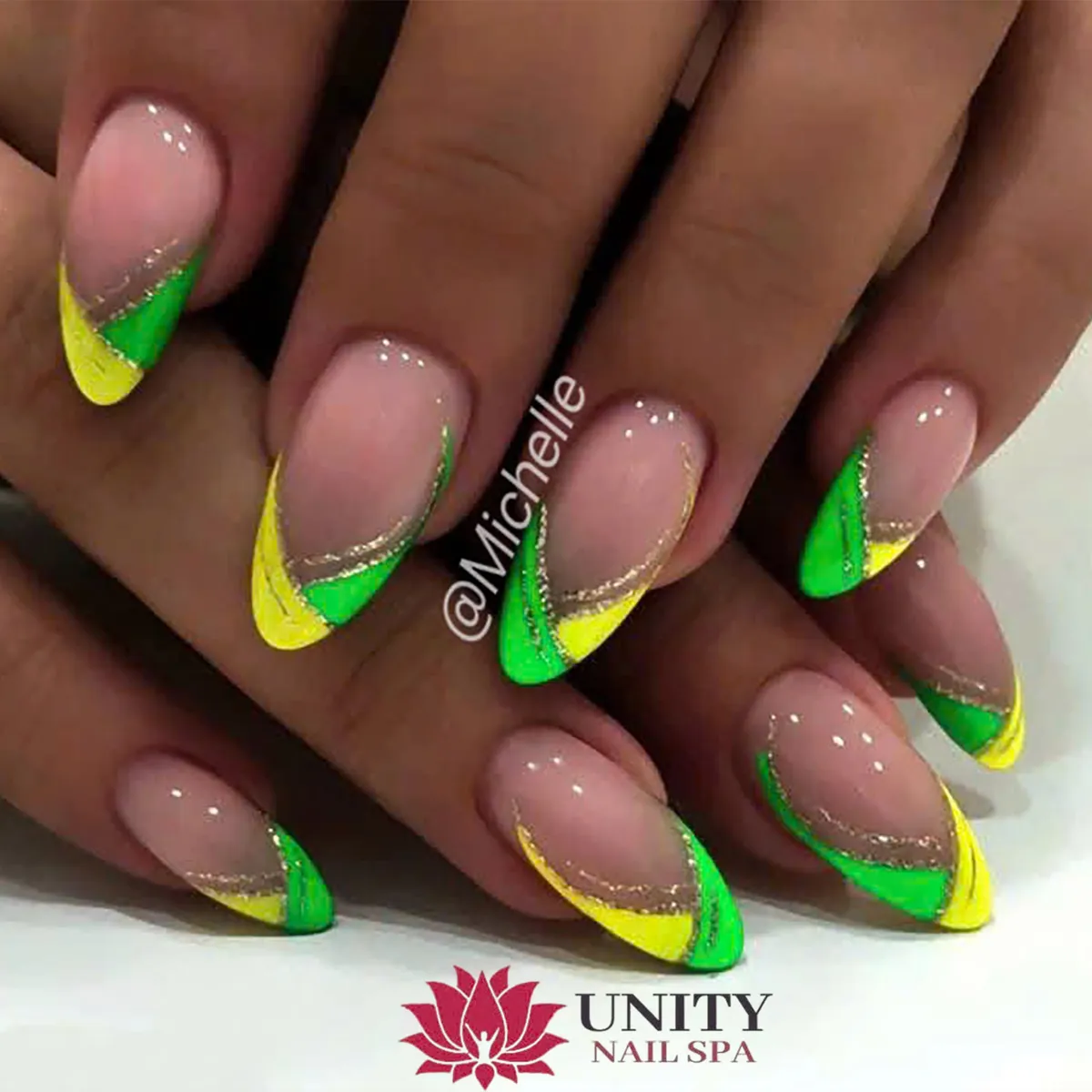 green-nails-acrylic_unitynailspaclearwater_4.webp