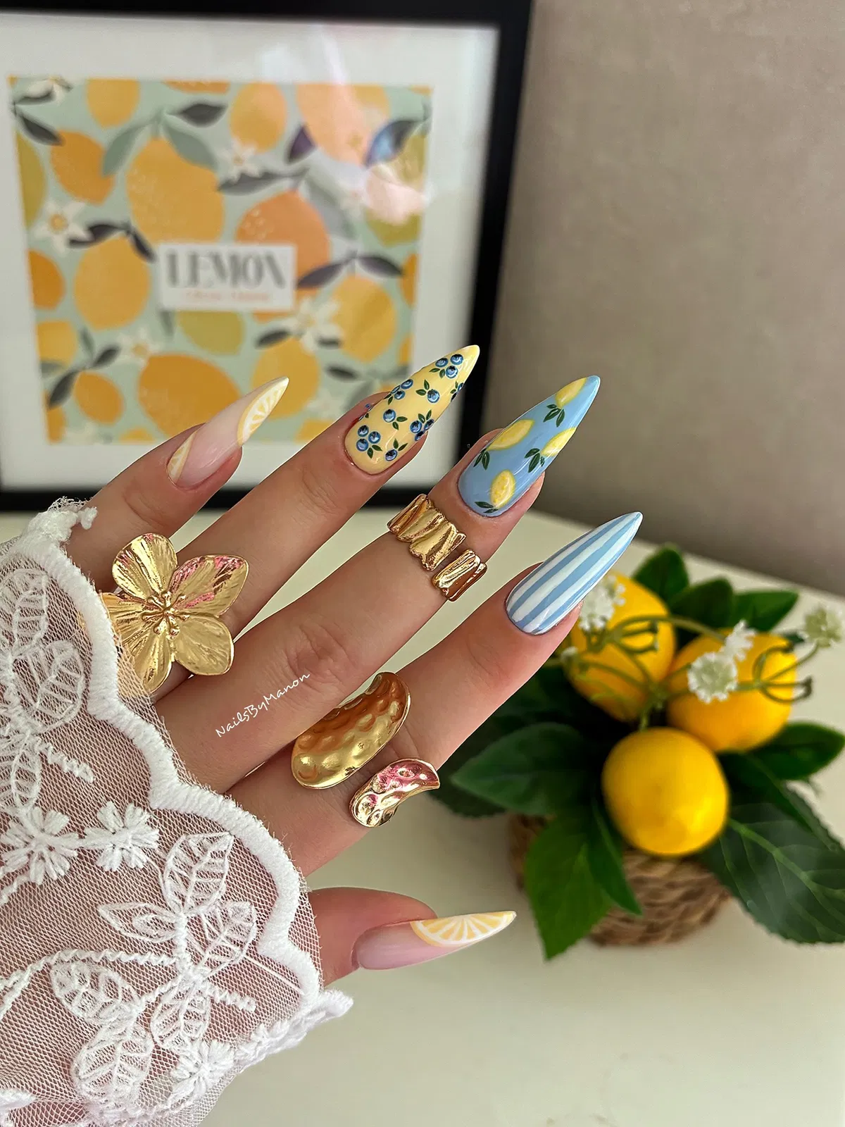 Mixed lemon-themed set with stripes, berries, and citrus slice tips