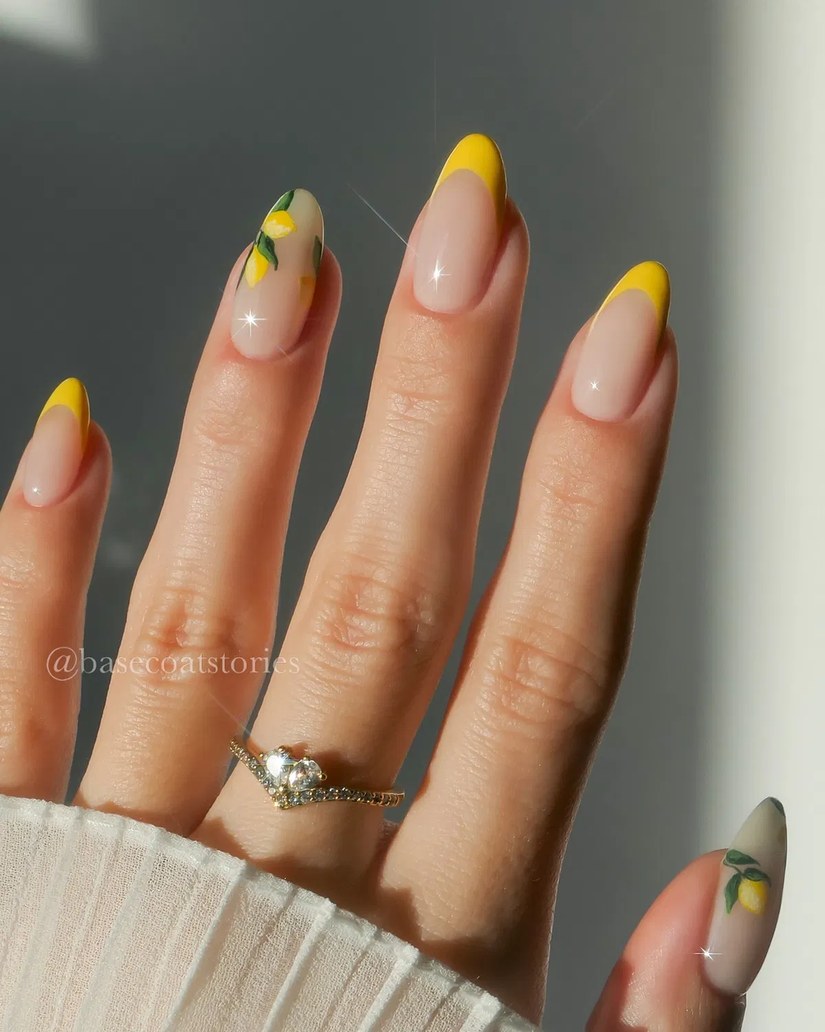lemon-nails-designs_basecoatstories_13.webp