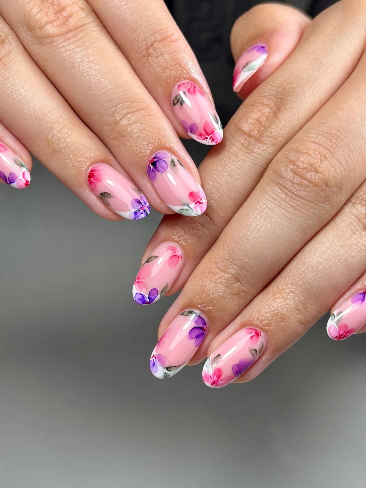 nails-summer_emilia_rose_beauty_3.webp
