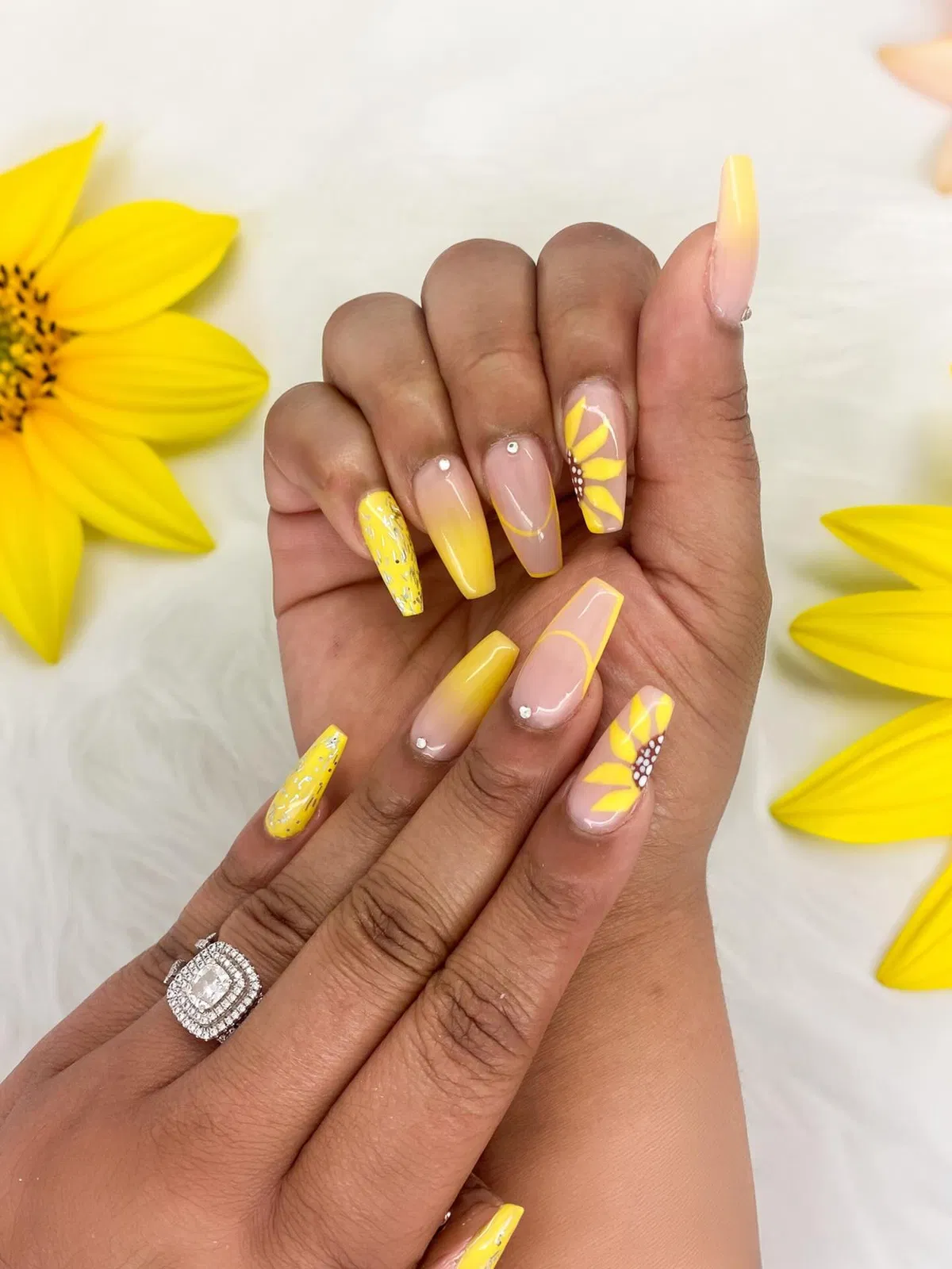 Nude-to-yellow gradients with petal art and dotted centers