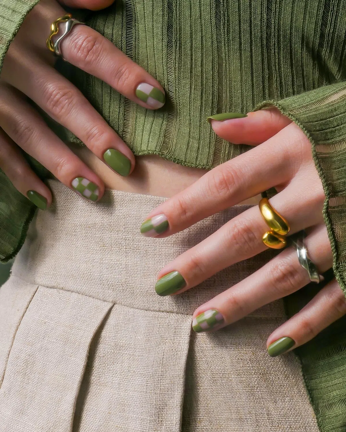 olive-green-nails_basecoatstories_9.webp