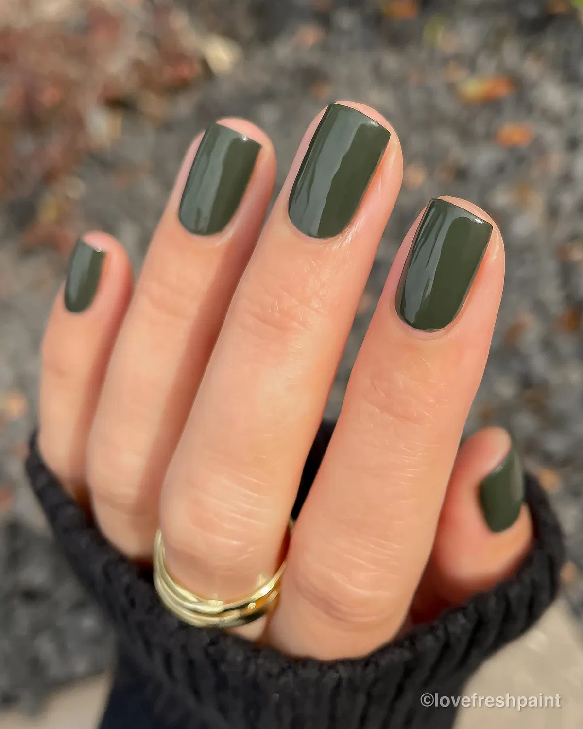 olive-green-nails_lovefreshpaint_13.webp