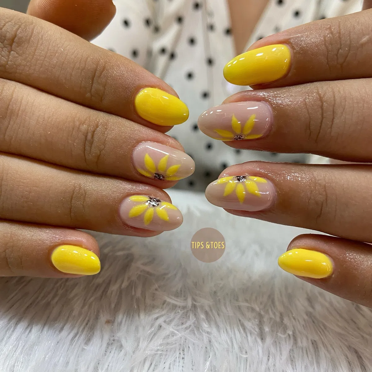 Bright yellow solids with nude floral accents