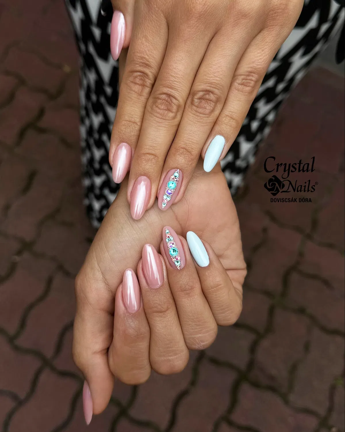 Red, yellow, and white mix with gold outline icons and polka-dot tips