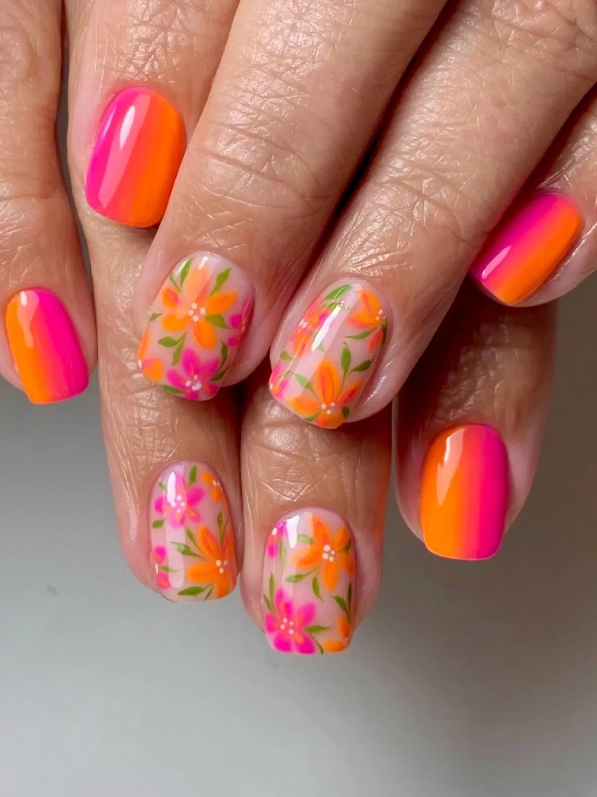 summer-nails_emilia_rose_beauty_9.webp