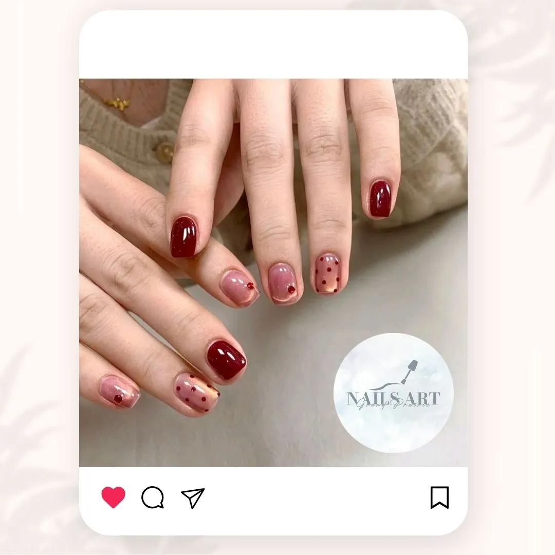 Short burgundy set with subtle polka-dot accents