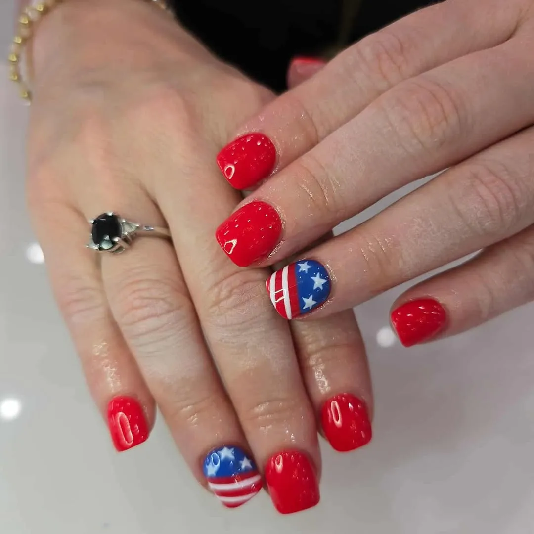 Bright red set with two star-and-stripe accent nails