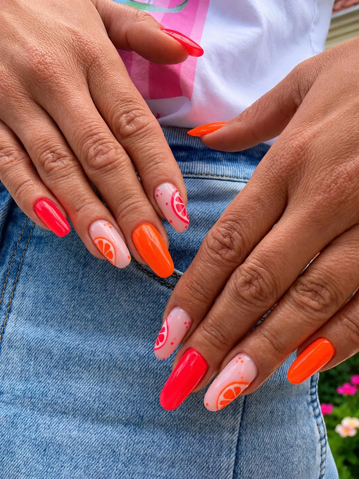 Neon orange and pink with slice accents