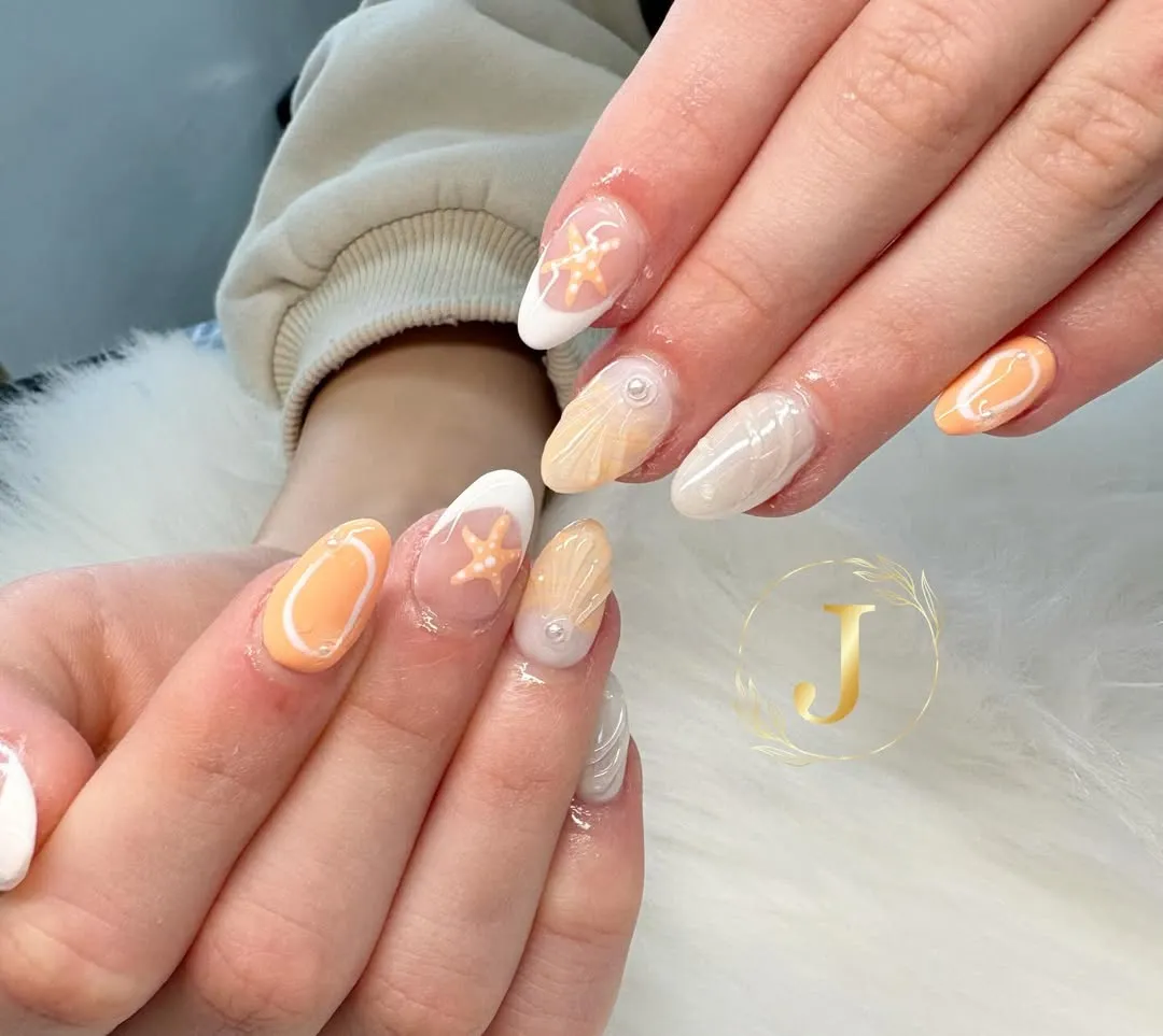 Peach-and-white mix with starfish and shell line art