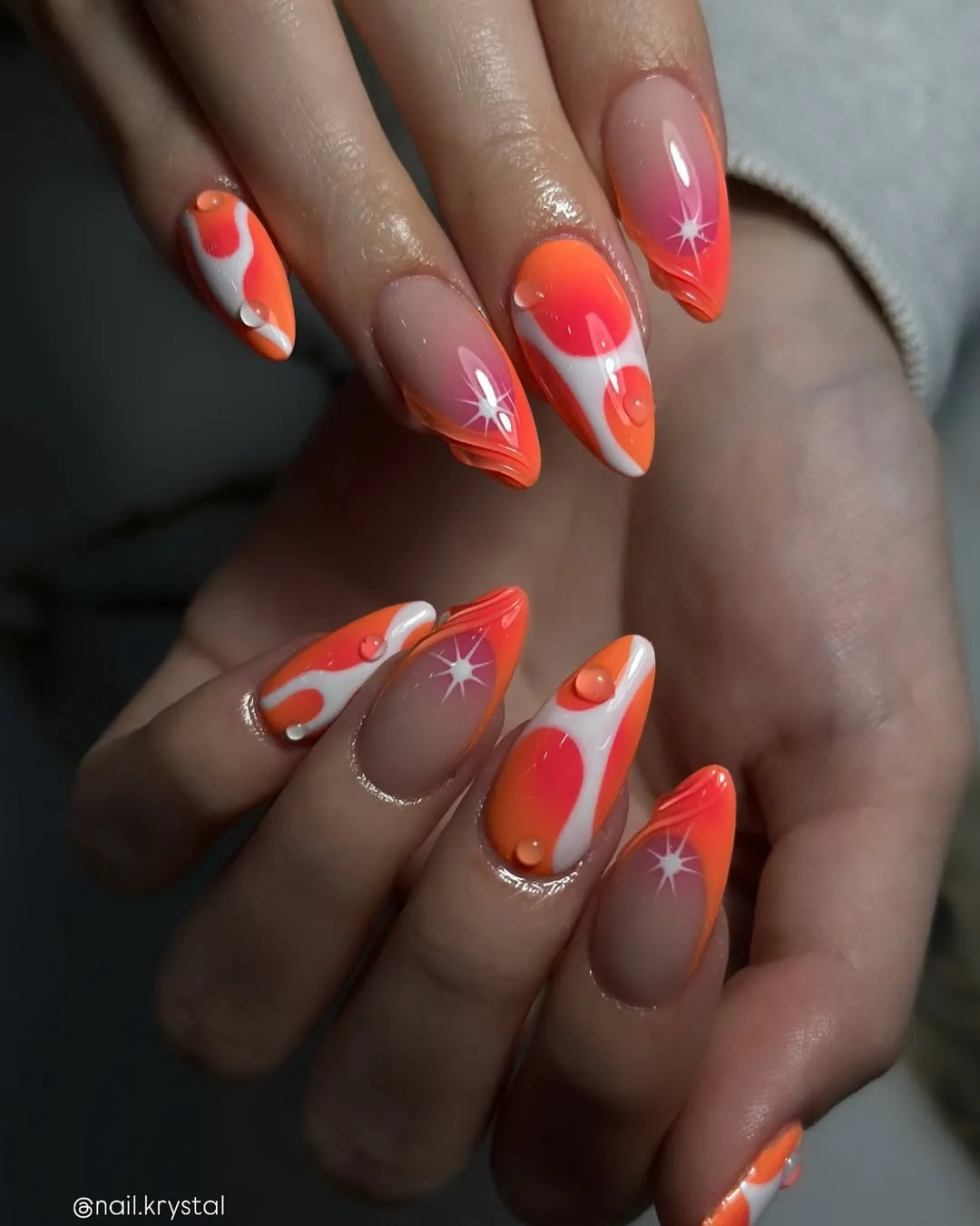 Wavy Orange-and-White Design with Starbursts