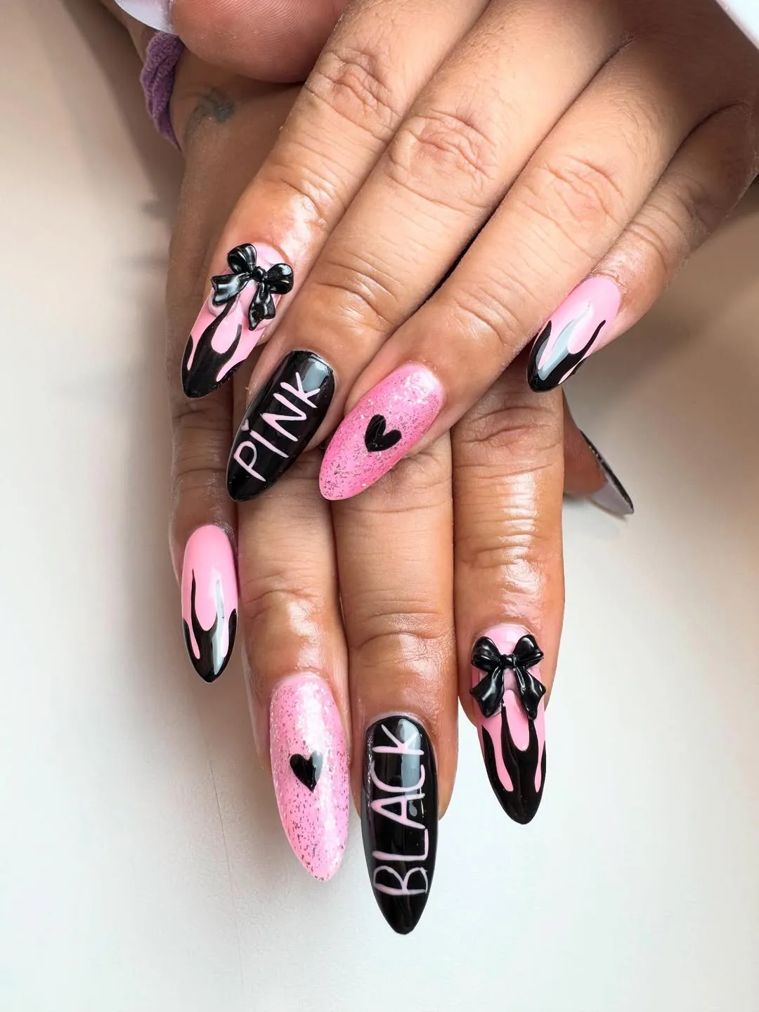 Text Nails ('PINK'/'BLACK') with Flames and Bow Accents