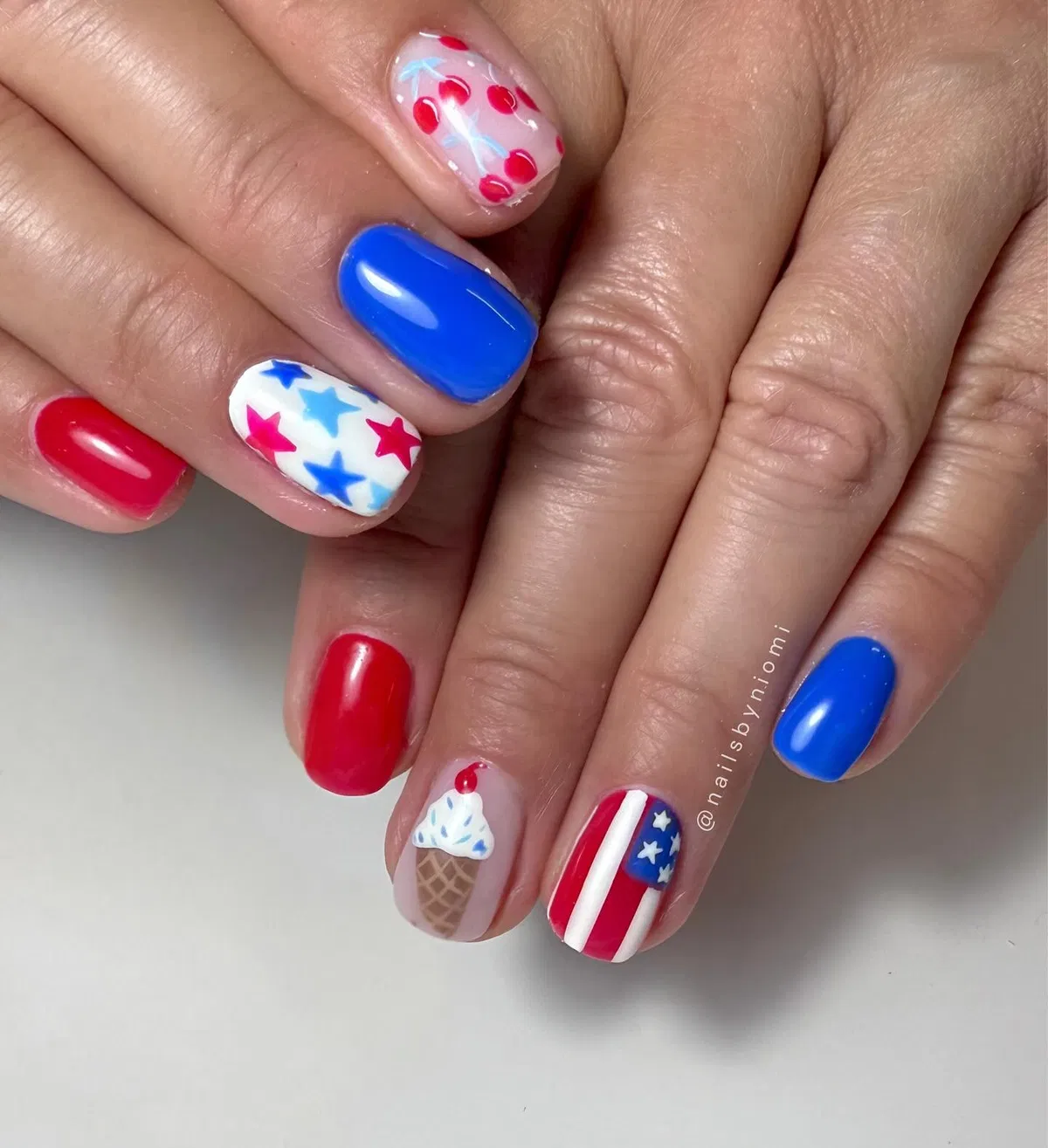 Stars, stripes, and ice-cream graphic accents