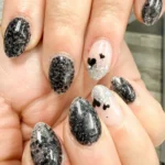 💎 19 Gorgeous Black Nails with Glitter That Shine from Every Angle Fashion image by @lakeoswegonails