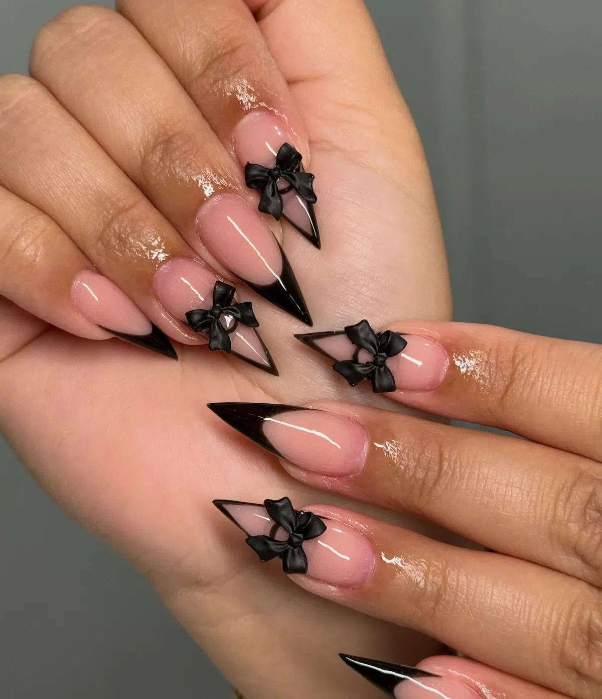 Black V-French Tips with 3D Bow Accents