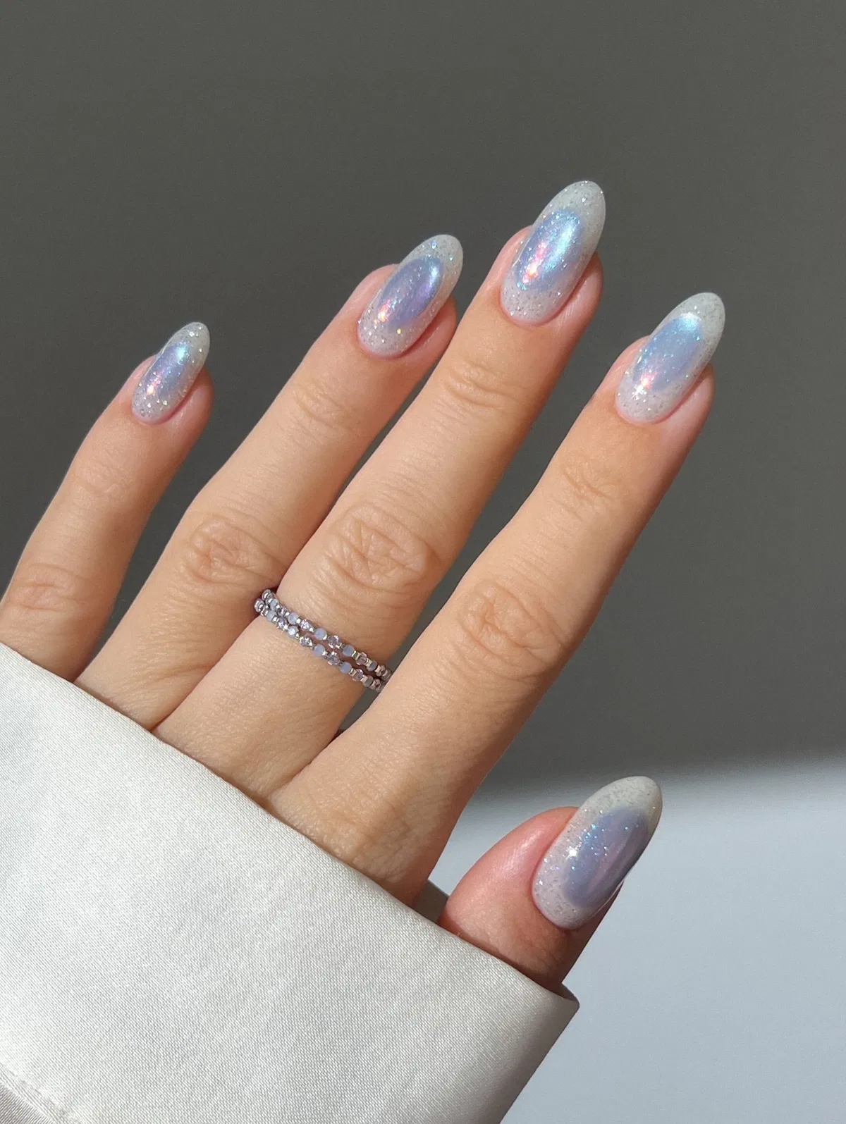 Milky iridescent chrome with fine glitter
