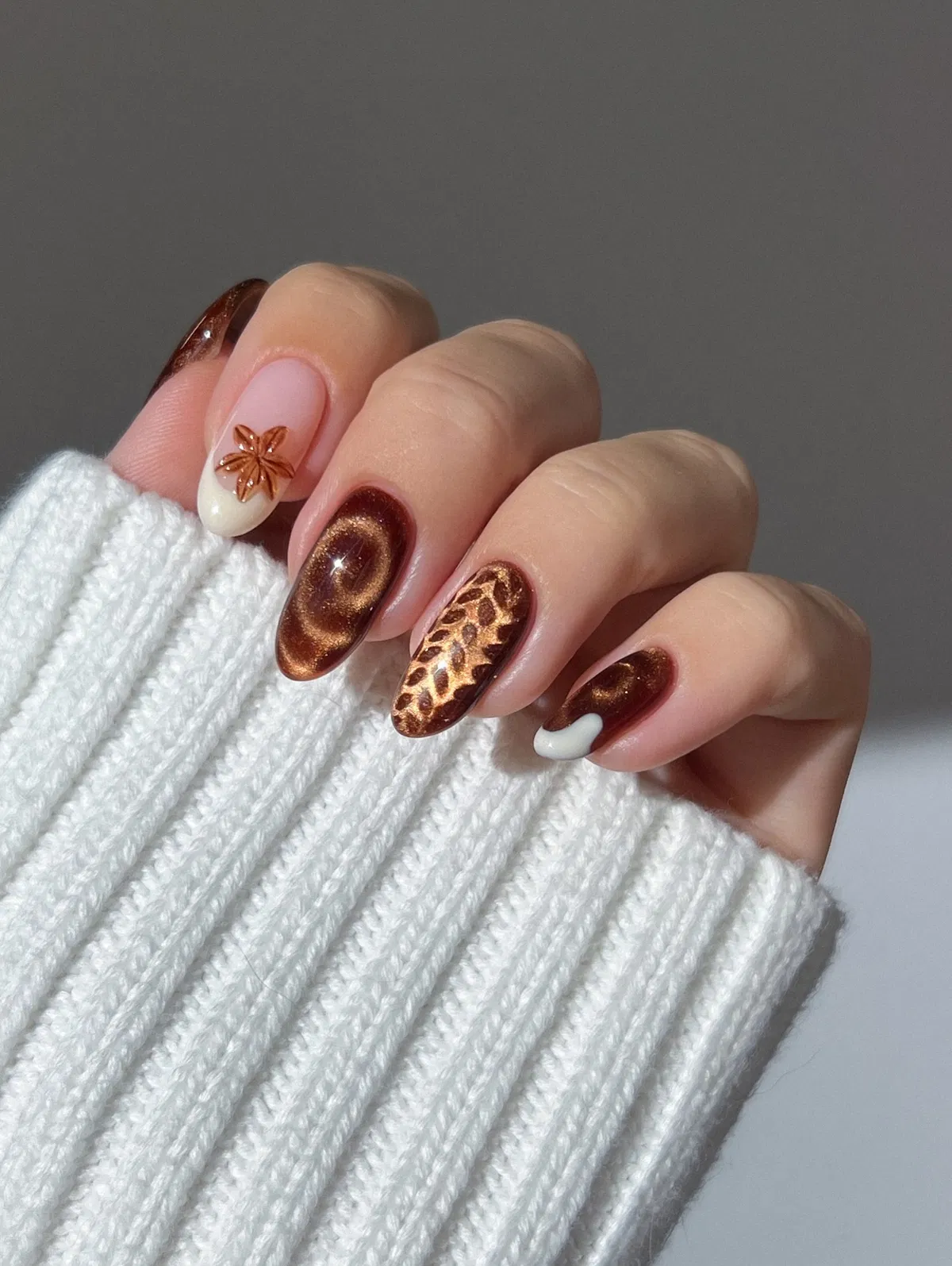 Bronze chrome mix with animal-print accent