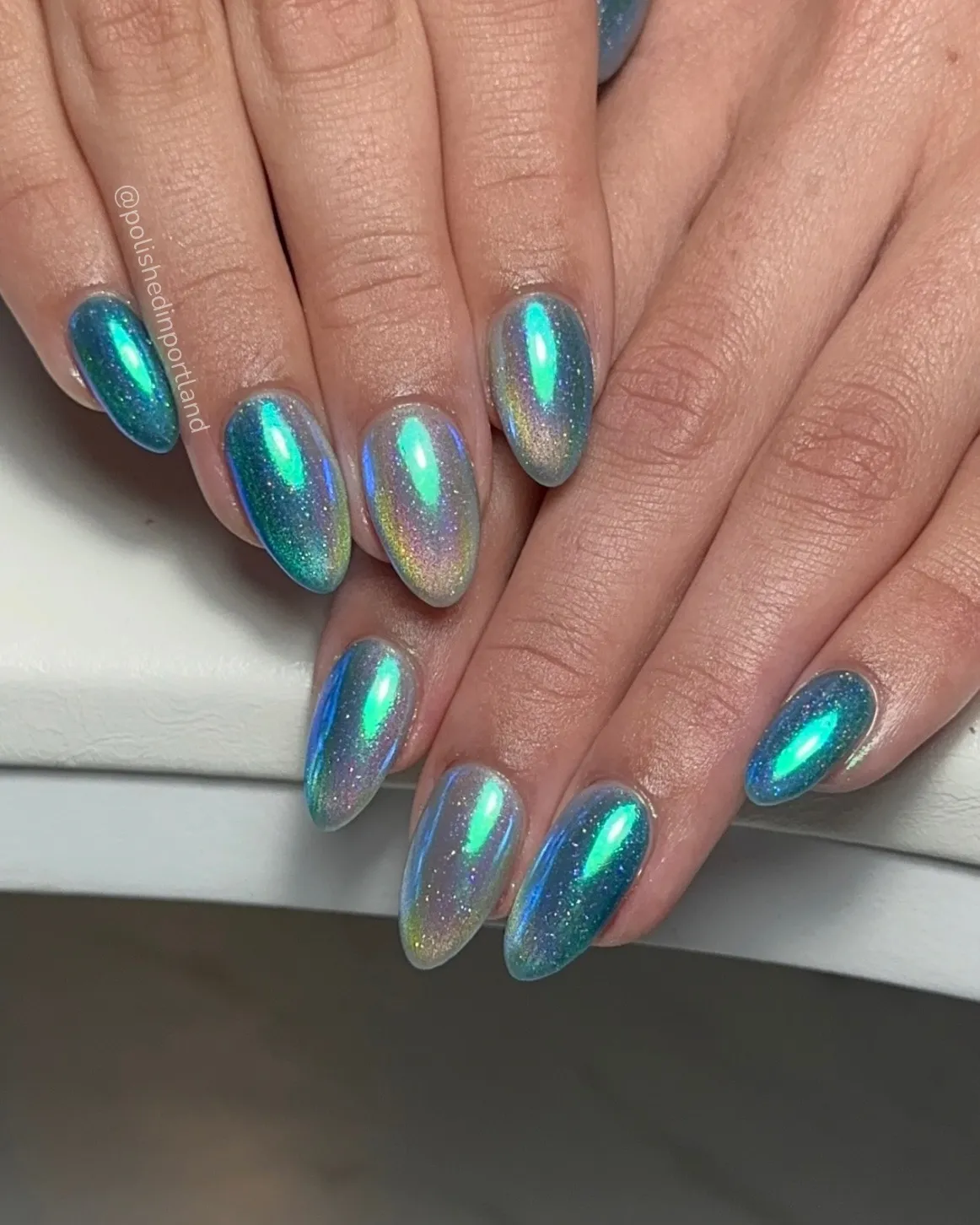 Teal-shift iridescent chrome with sparkle