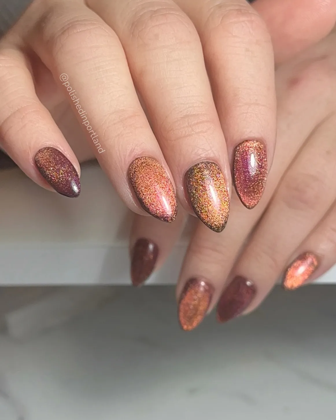 Copper-to-rose glitter chrome gradient set