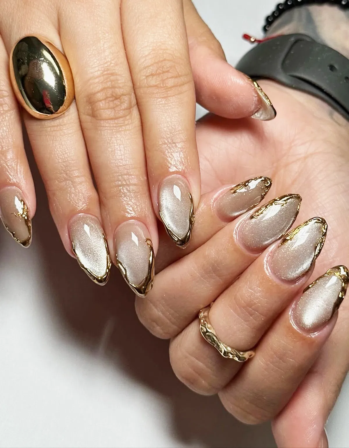 Champagne Shimmer Almonds with Irregular Gold Edging