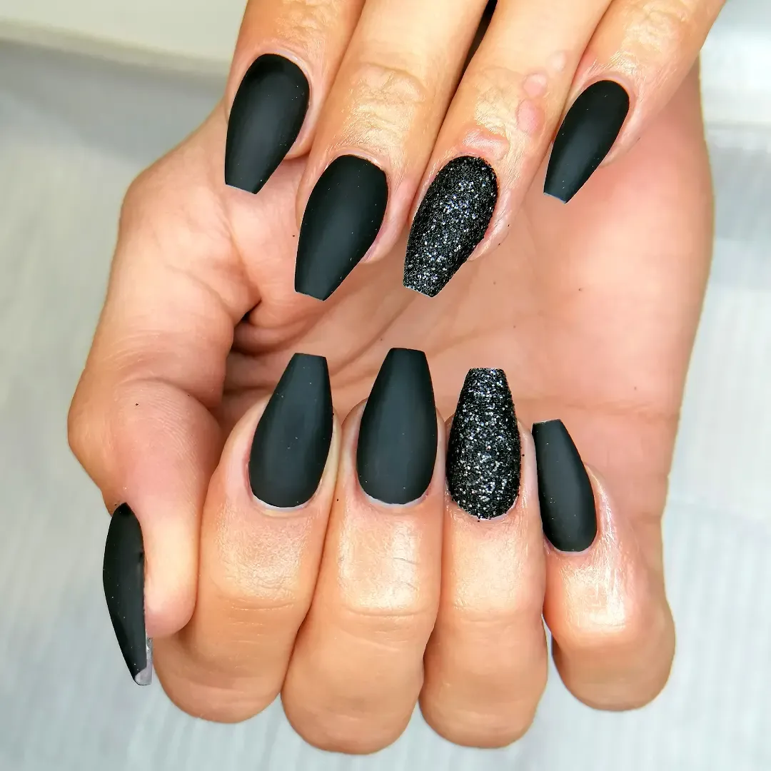 Matte black coffin set with sparkling textured accent nails