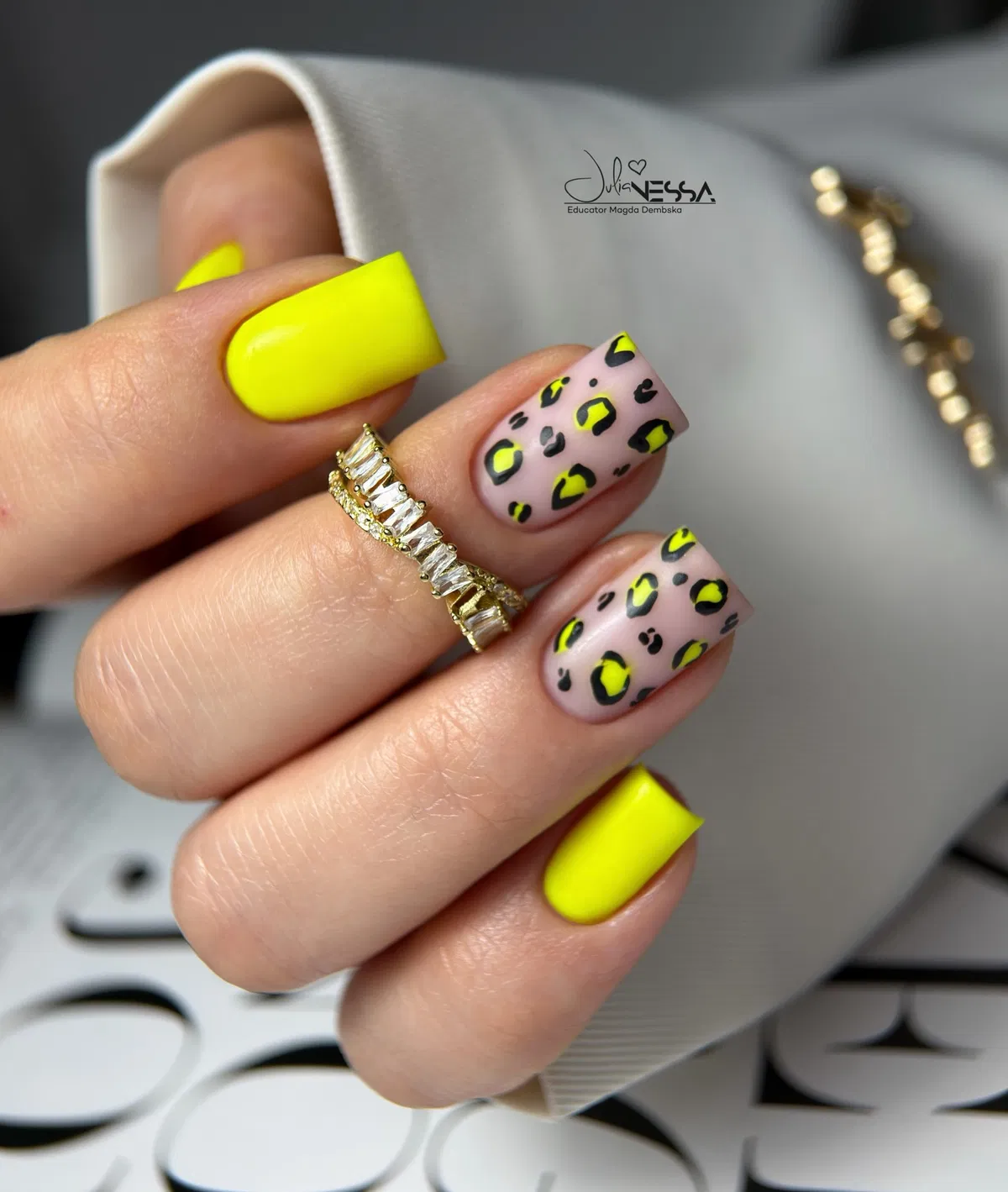 Neon Yellow Solids With Matte Leopard-Spot Accent Nails