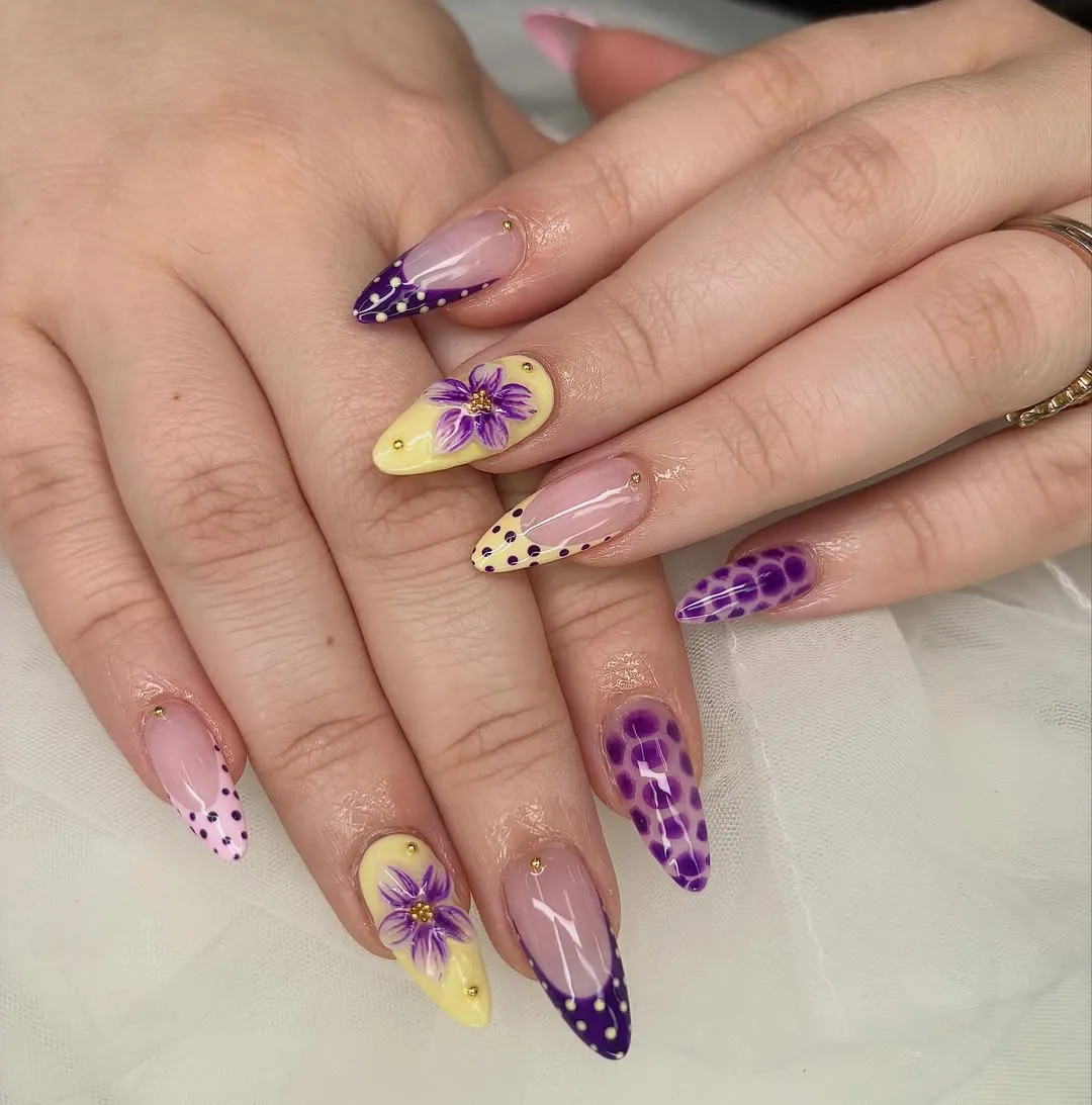 Pointed purple-and-yellow mix with dots and flowers