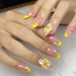 18+ Best Yellow Acrylic Nails β¨ You’ll Want to Copy Right Away Fashion image by @glowbalstudio