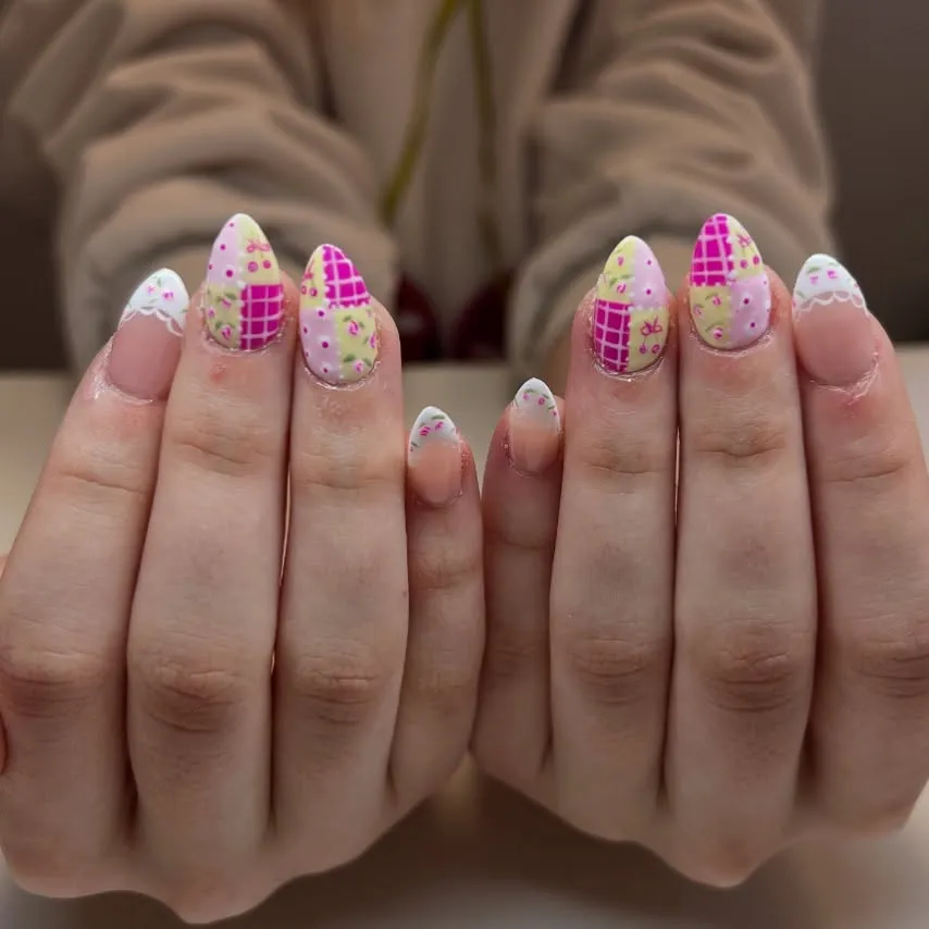 Mixed patterns: pink grid, scalloped edges, and dotted yellow accents