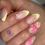 π 18+ Yellow French Nails That Give a Classic French Tip a Sunny Twist Fashion image by @stella.fairynail