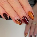 ๐ฐ 18 Short Nails Autumn Ideas Full of Warm Colors and Beautiful Seasonal Details Fashion image by @molliesnow.beauty