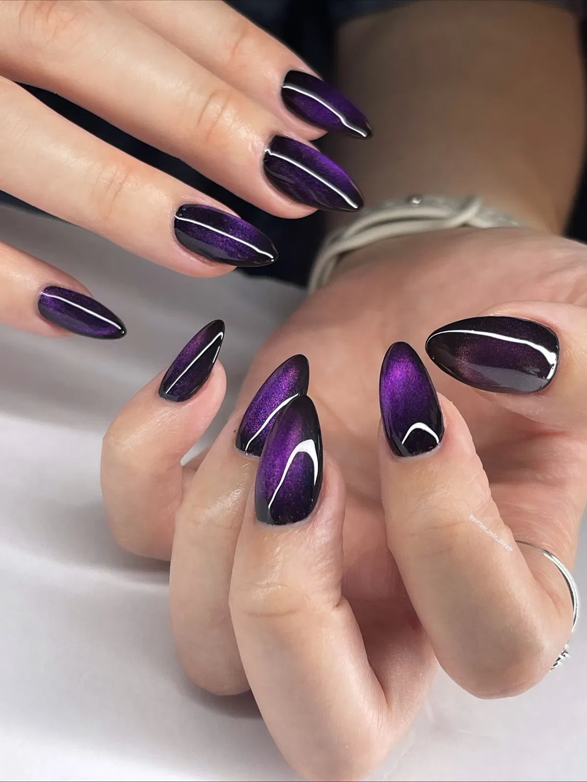 Dark Purple with Bright Center Glow Effect